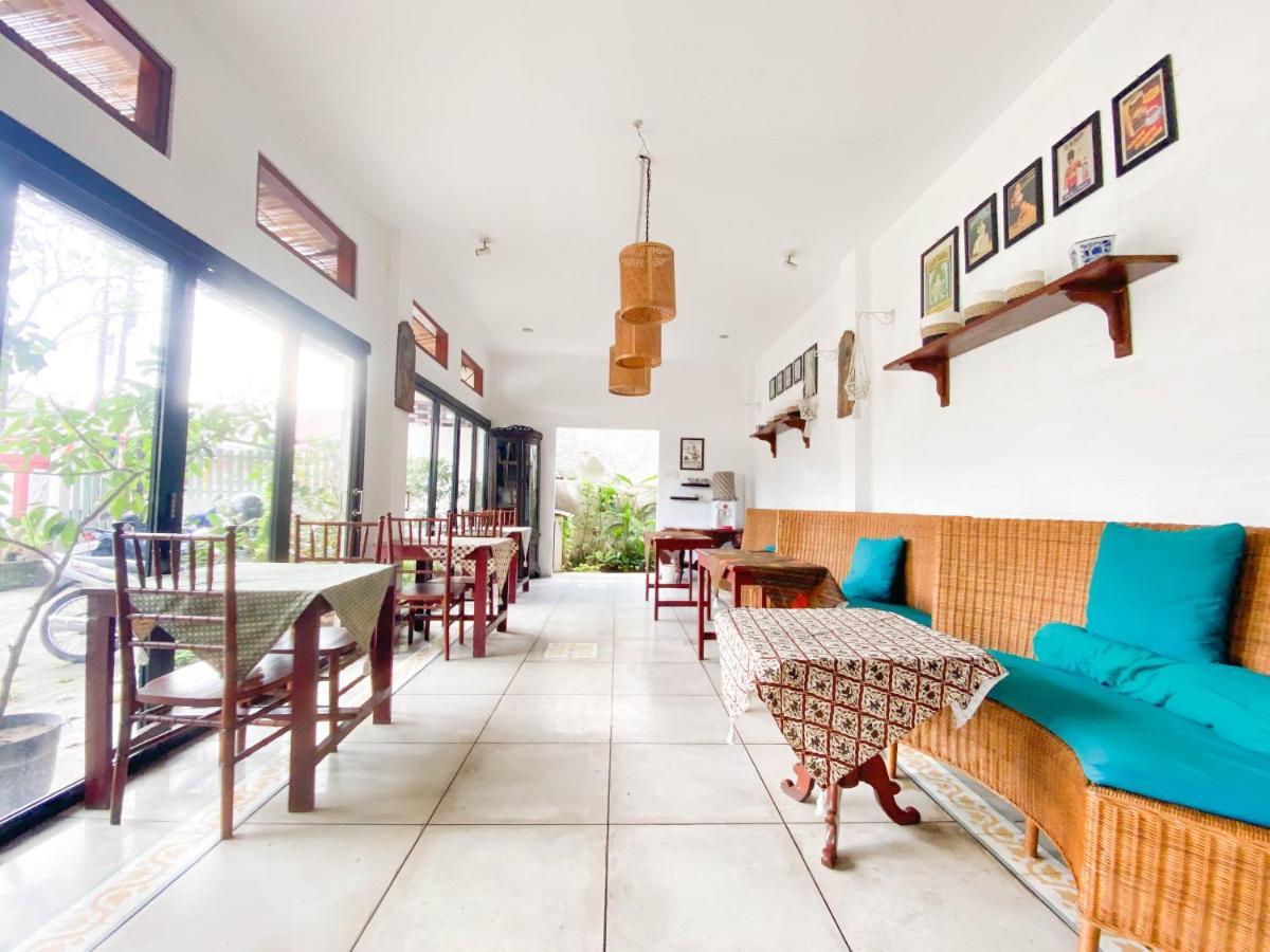 Hinggil Homestay Syariah Malioboro Yogya Mitra Reddoorz Jogjacarta Exterior foto