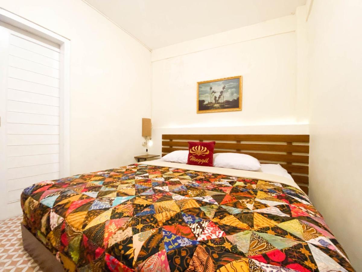 Hinggil Homestay Syariah Malioboro Yogya Mitra Reddoorz Jogjacarta Exterior foto