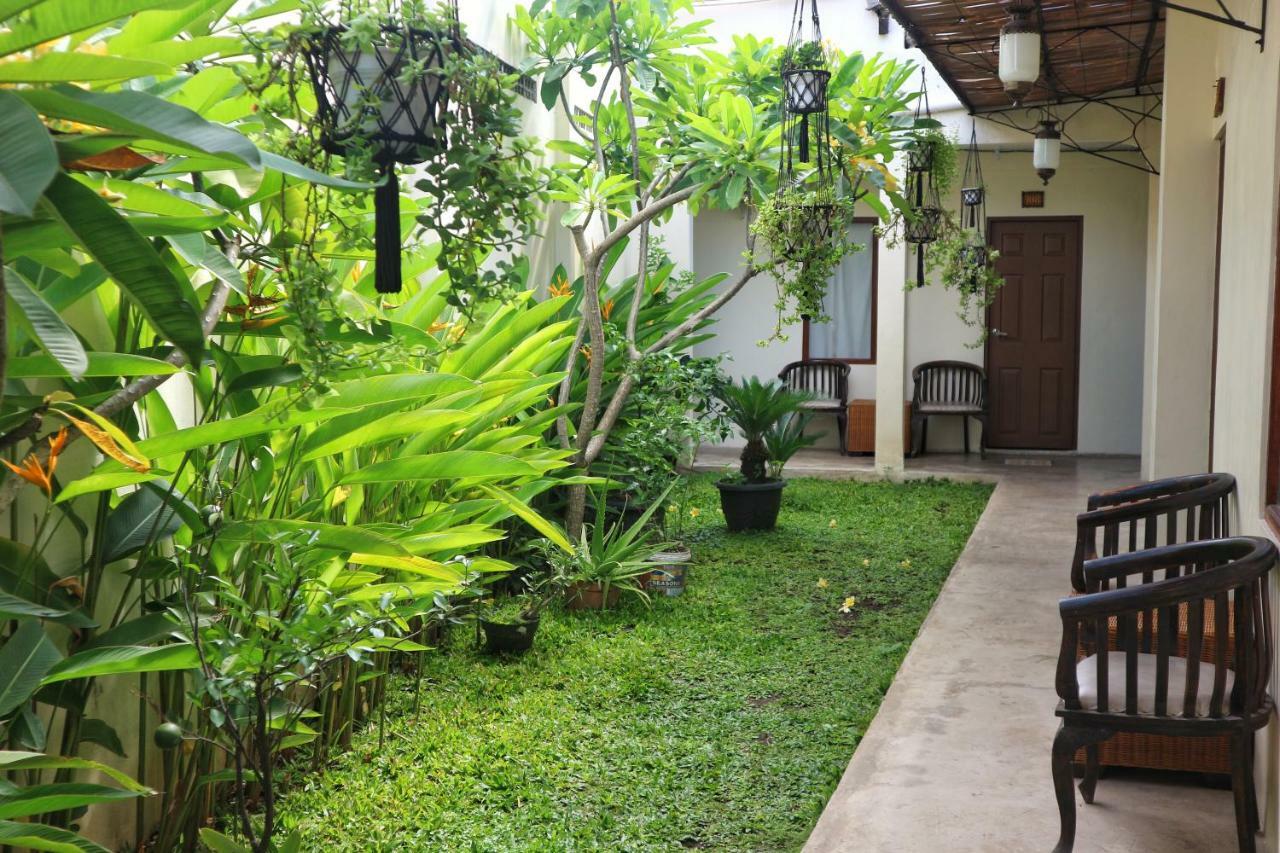 Hinggil Homestay Syariah Malioboro Yogya Mitra Reddoorz Jogjacarta Exterior foto